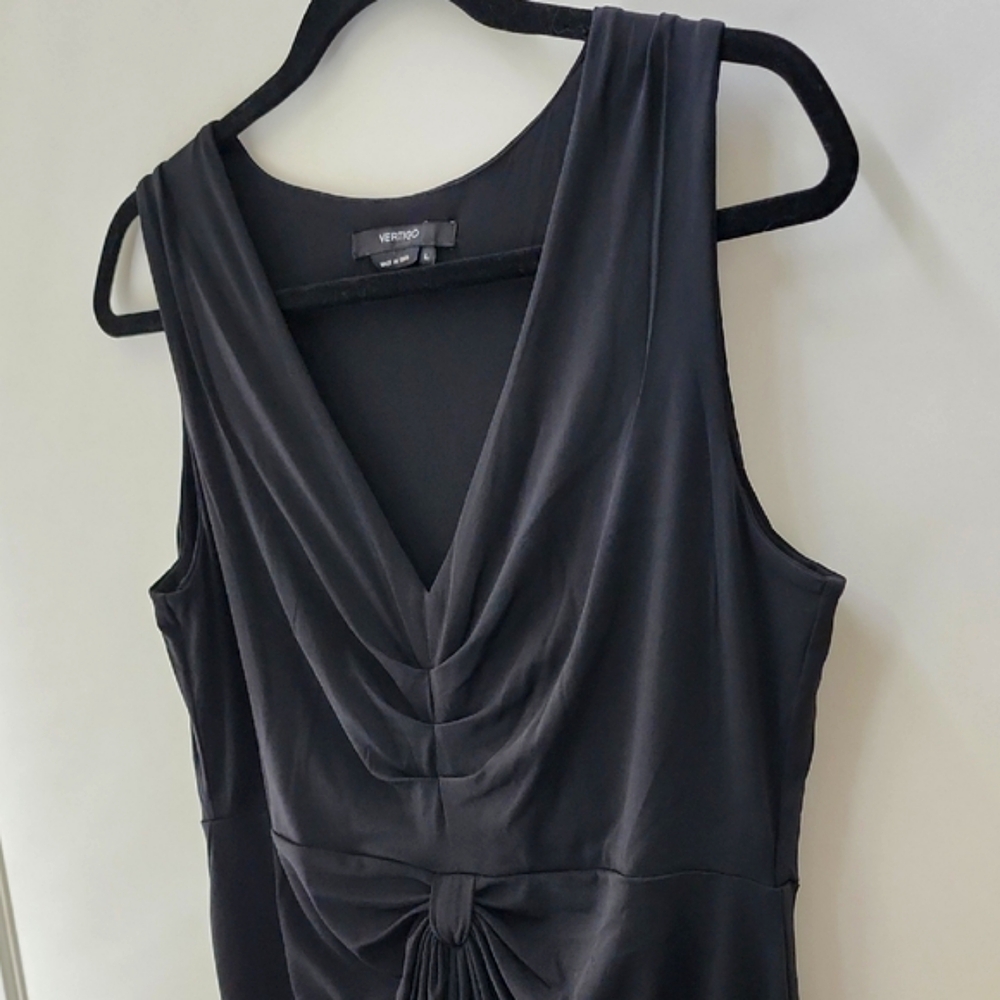 Elegant Black Sleeveless‎ Dress Vertigo size L